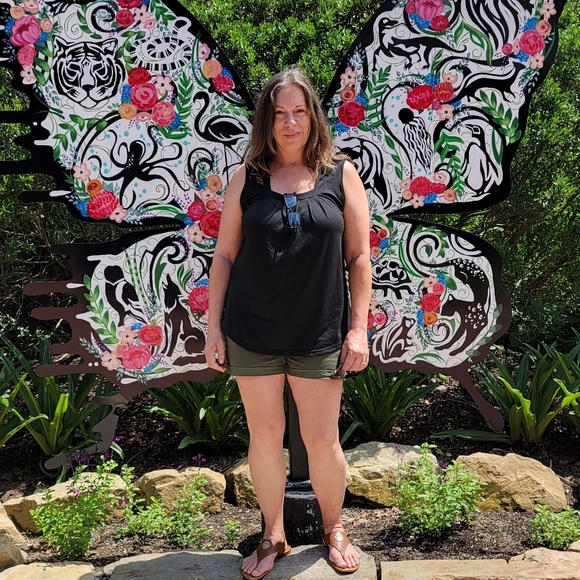 Meet your Posher, Meg - Picture 10 of 13